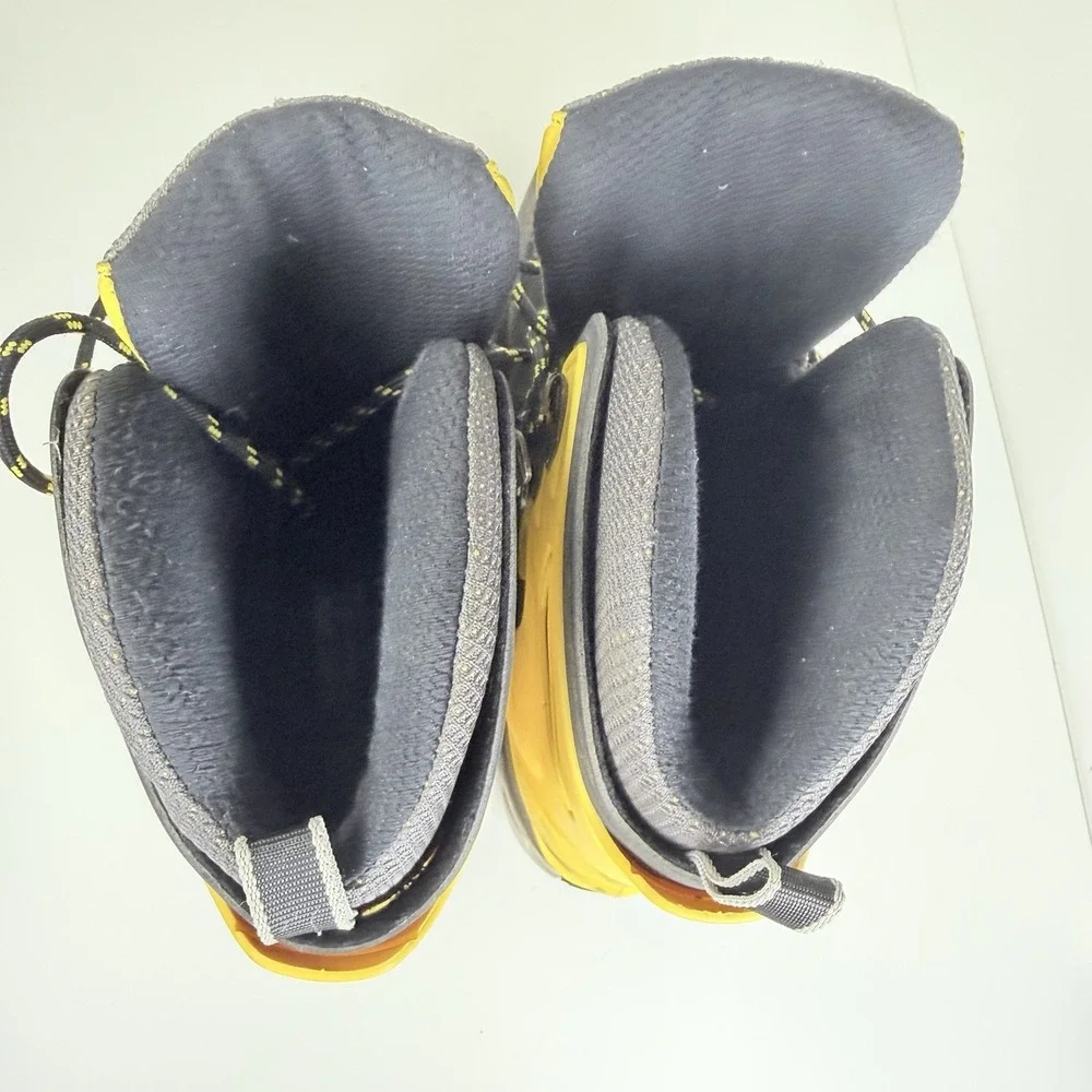 Salomon Men's 9 Hiking Mountaineering Boots Black Yellow Contagrip 27.5cm